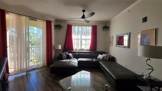 $1,775 | 5655 Bentgrass Drive, Unit 303, Sarasota, FL 34235