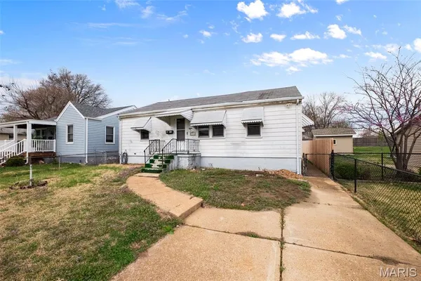 $149,900 | 755 Zeiss Avenue, St. Louis, MO 63125