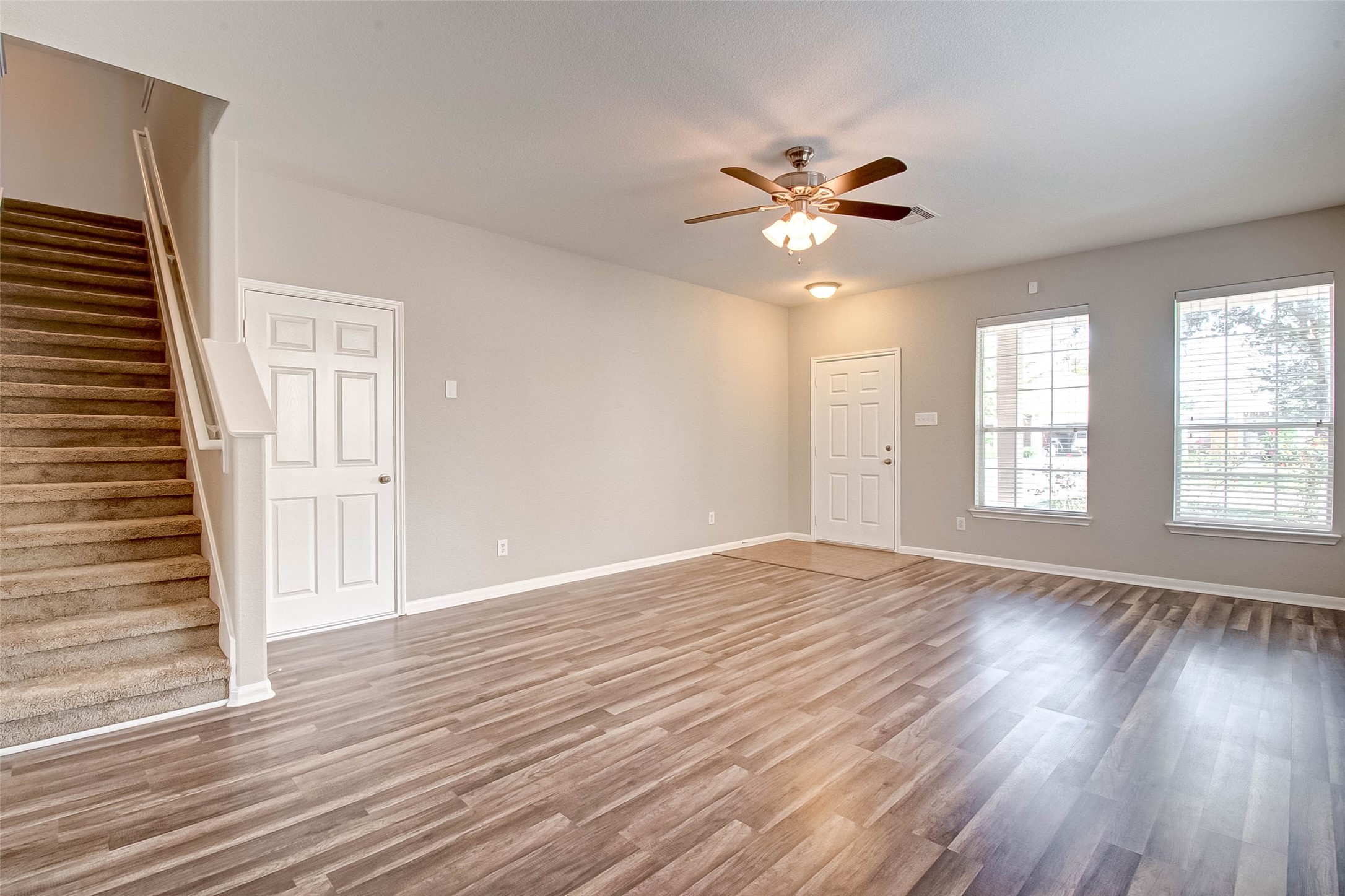 21327 Bella Flora Court Spring, TX 77379 - Photo 5 of 20