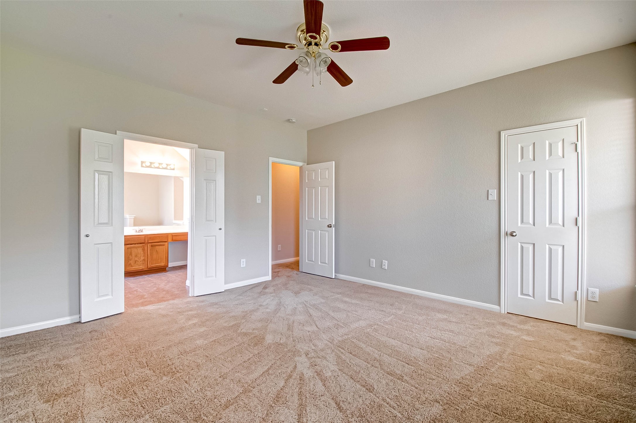 21327 Bella Flora Court Spring, TX 77379 - Photo 10 of 20