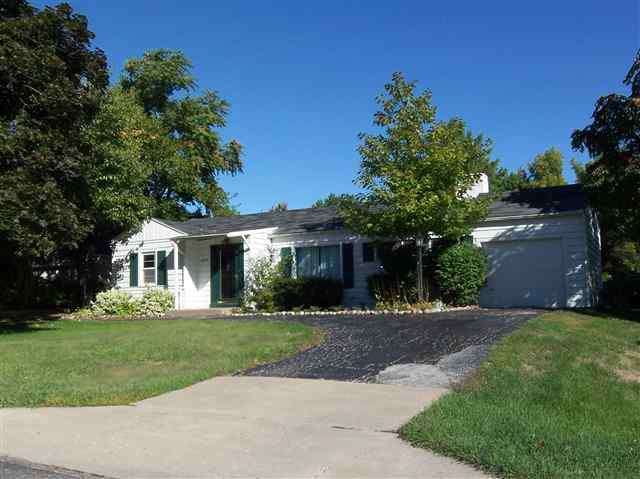 227 East High Point Road Peoria, IL 61614 - Photo 1 of 15 Gallery Image 1