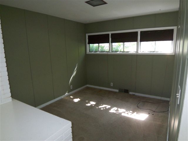 227 East High Point Road Peoria, IL 61614 - Photo 10 of 15 Gallery Image 10