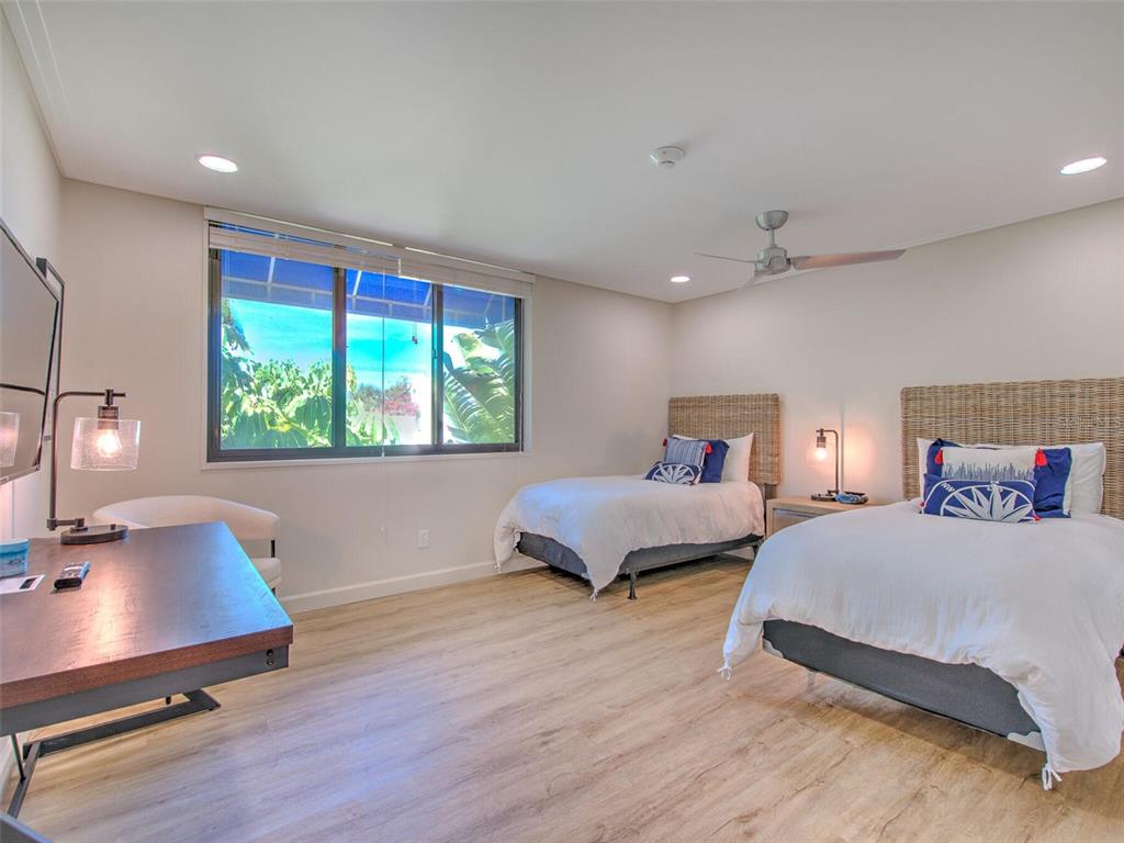 739 Bayport Way, Unit 739 Longboat Key, FL 34228 - Photo 35 of 72