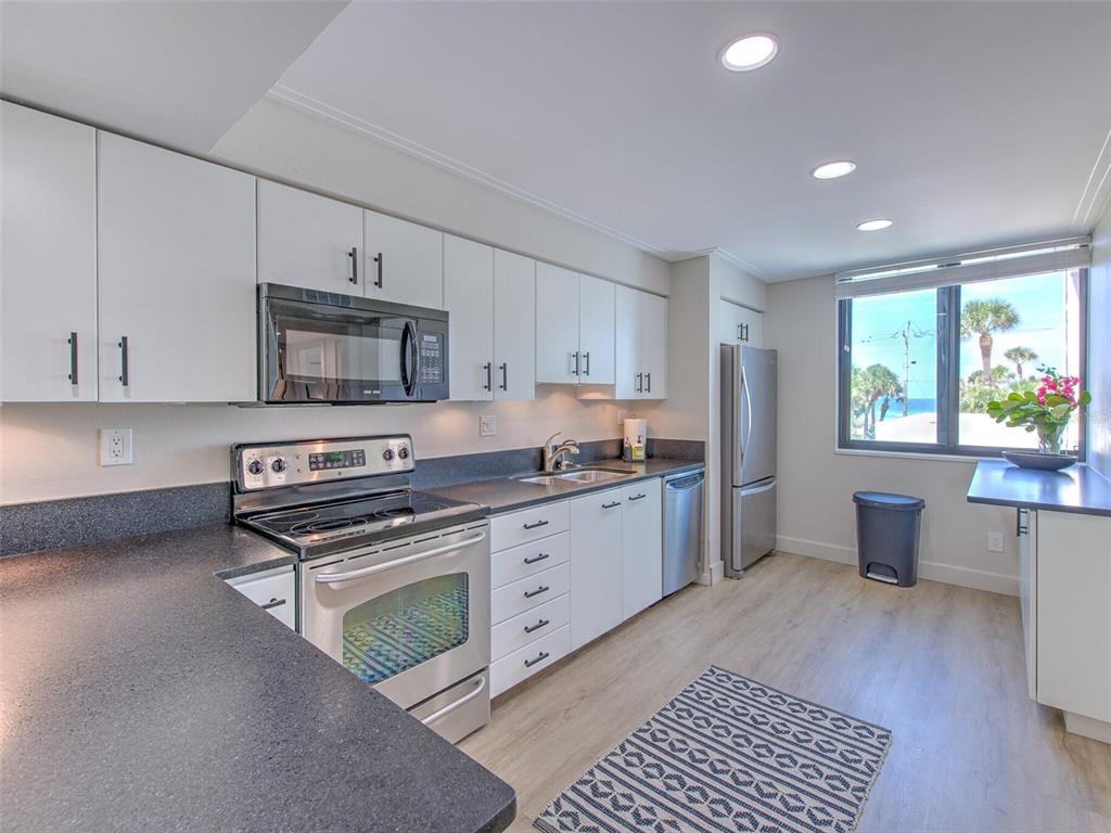 739 Bayport Way, Unit 739 Longboat Key, FL 34228 - Photo 10 of 72