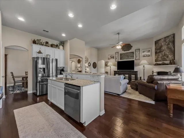 $2,800 | 1805 Settlement Way, Aubrey, TX 76227