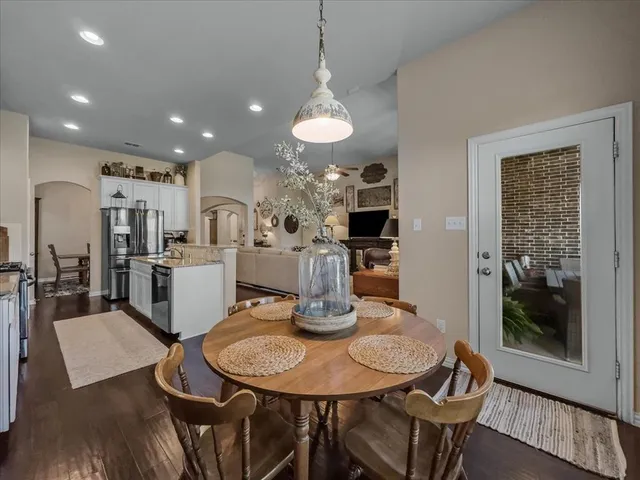 $2,800 | 1805 Settlement Way, Aubrey, TX 76227