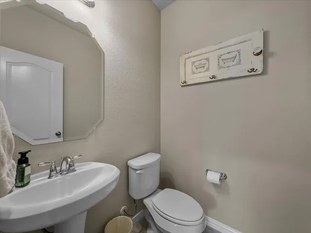 $2,800 | 1805 Settlement Way, Aubrey, TX 76227