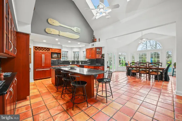 $1,325,000 | 14 Benjamin Trail, Pennington, NJ 08534