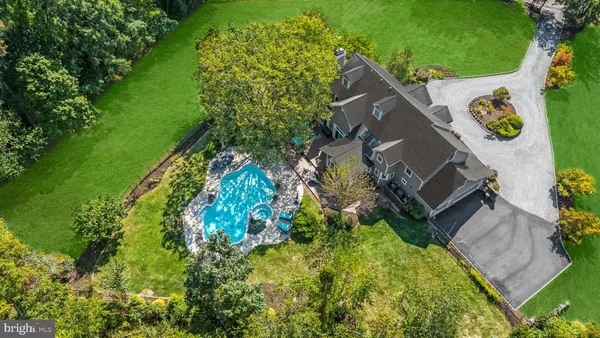 $1,325,000 | 14 Benjamin Trail, Pennington, NJ 08534