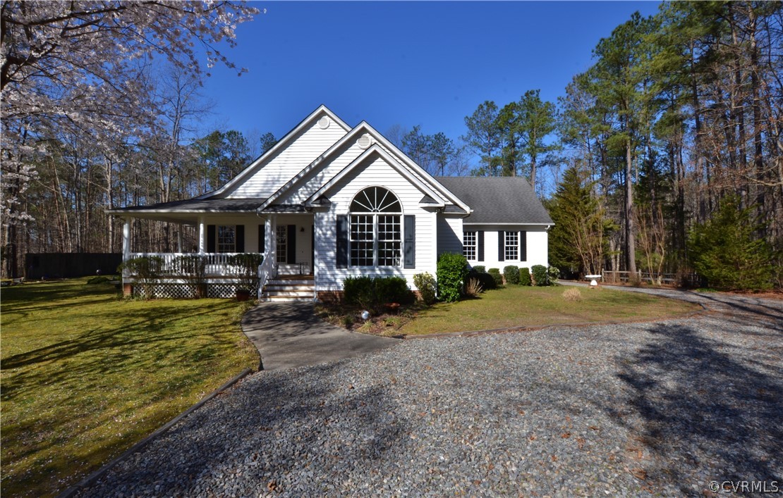 2331 Calno Road Hanover, VA 23069 - Photo 1 of 46 Gallery Image 1