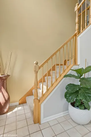 a view of entryway with a front door