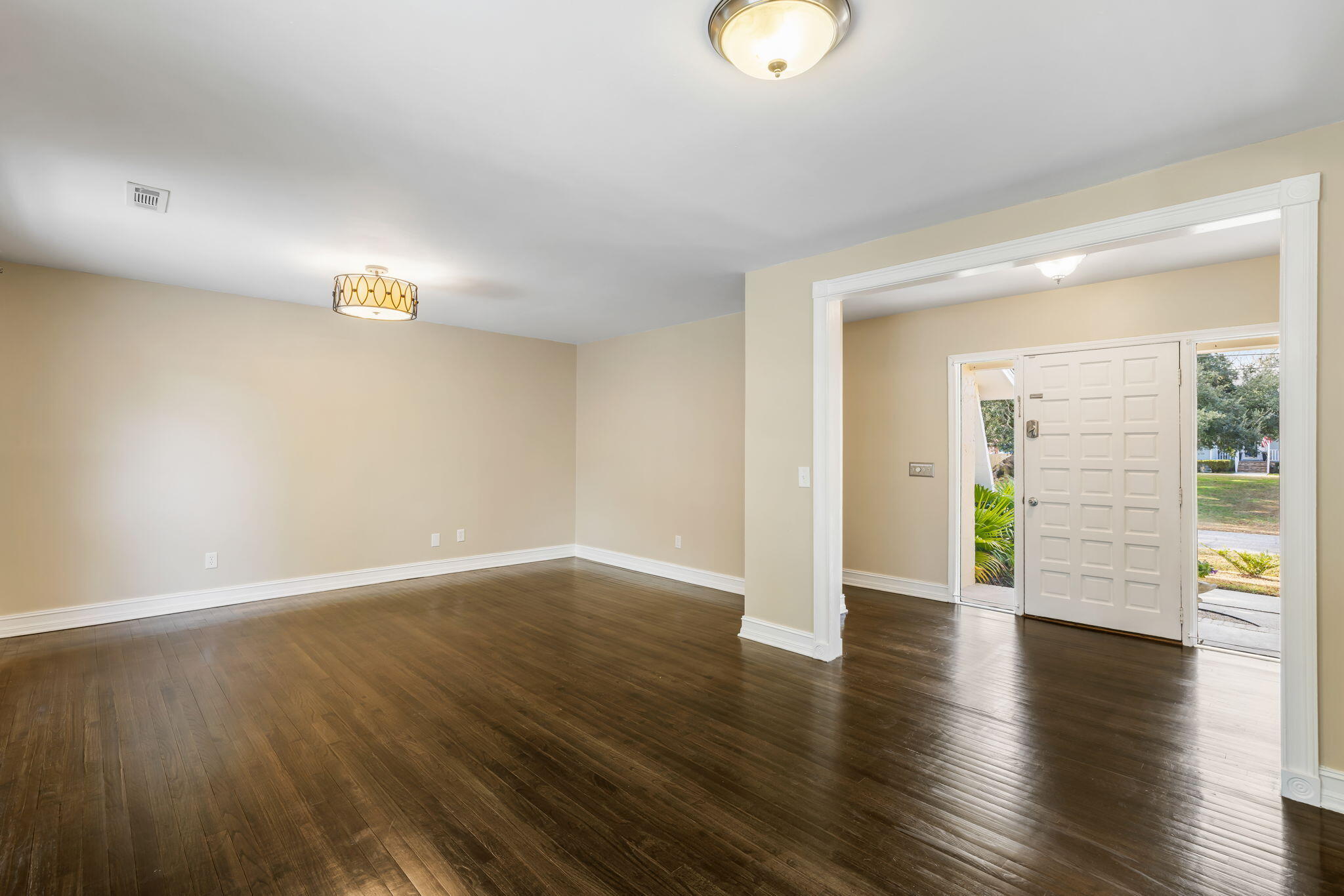 2808 Limestone Boulevard Charleston, SC 29414 - Photo 4 of 31 4-web-or-mls-2808 Limestone Blvd - Coast