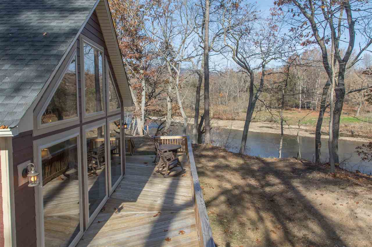 944 Shipyard Road Shenandoah, VA 22849 - Photo 3 of 44 Gallery Image 3