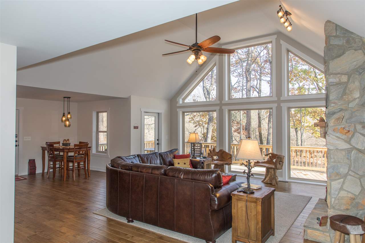 944 Shipyard Road Shenandoah, VA 22849 - Photo 8 of 44 Gallery Image 8