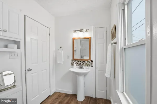 $1,600 | 127 North Railroad Street, Annville, PA 17003
