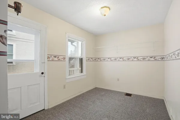 $1,600 | 127 North Railroad Street, Annville, PA 17003