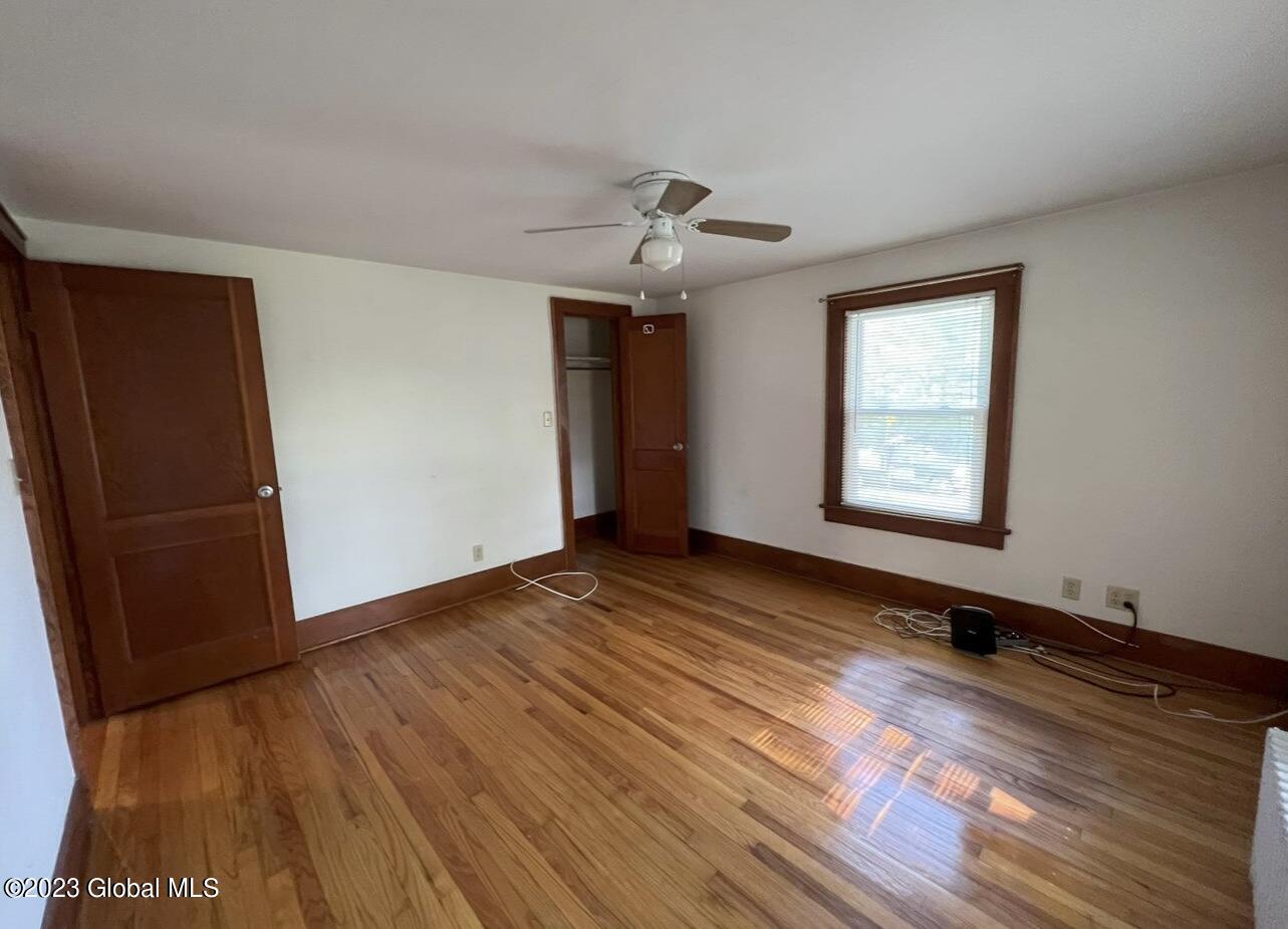 648 Feura Bush Road Bethlehem, NY 12054 - Photo 14 of 18 IMG_4570