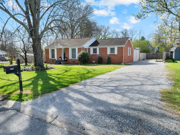$245,555 | 324 Druid Lane, Tullahoma, TN 37388