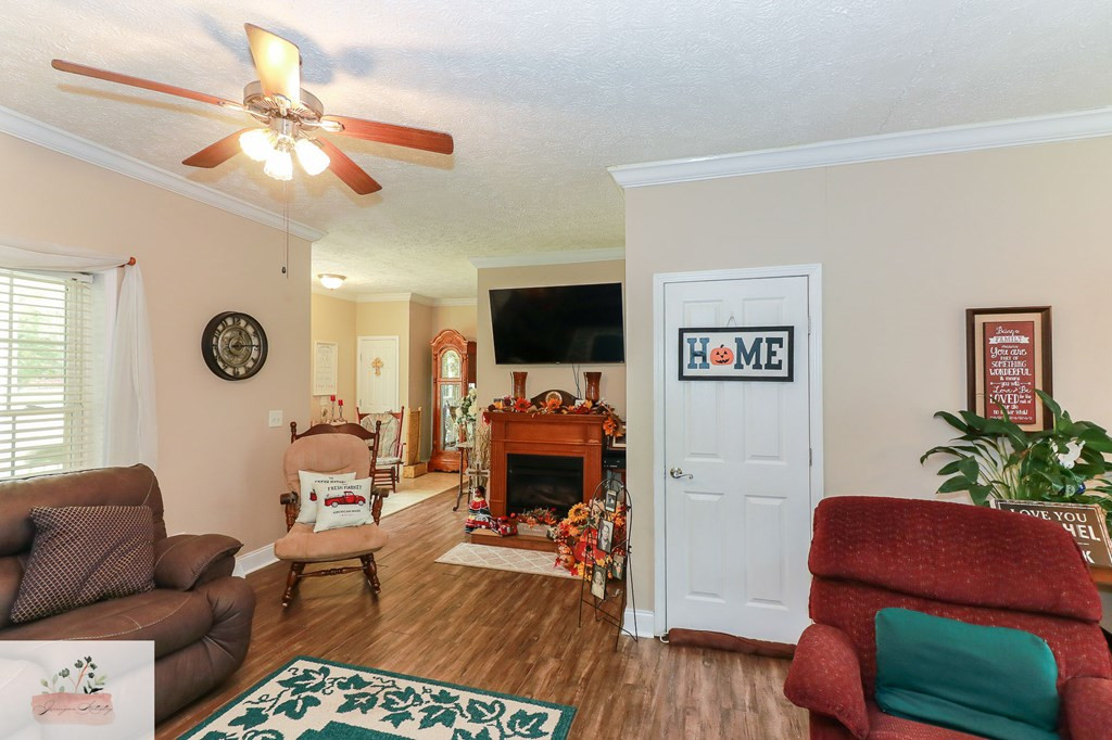 2932 Summerlin Crossroad Road Mount Olive, NC 28365 - Photo 8 of 39 Gallery Image 8