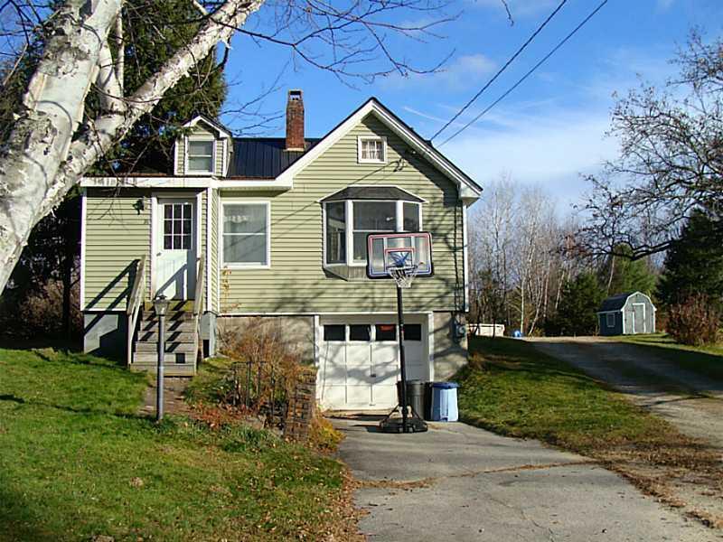 76 East Oxford Road South Paris, ME 04281 - Photo 23 of 24 Exterior Front.