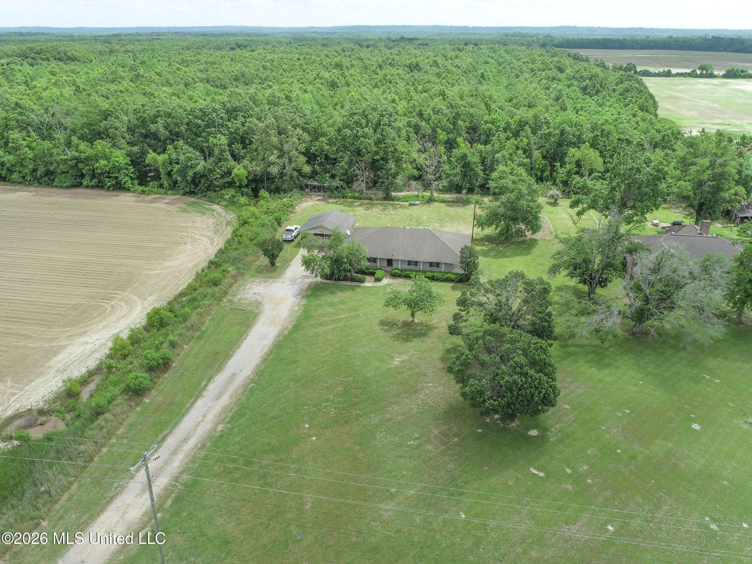 2336 Dummyline Road Batesville, MS 38606 - Photo 13 of 86 2tndlhs5