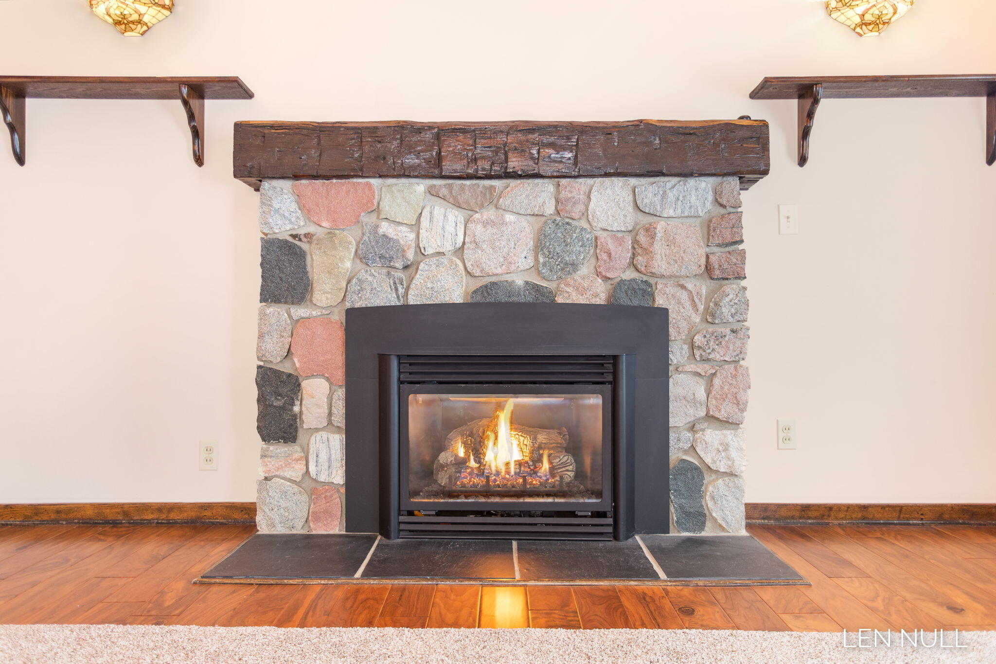 885 Baldwin Street Jenison, MI 49428 - Photo 13 of 41 11 Gas Fireplace