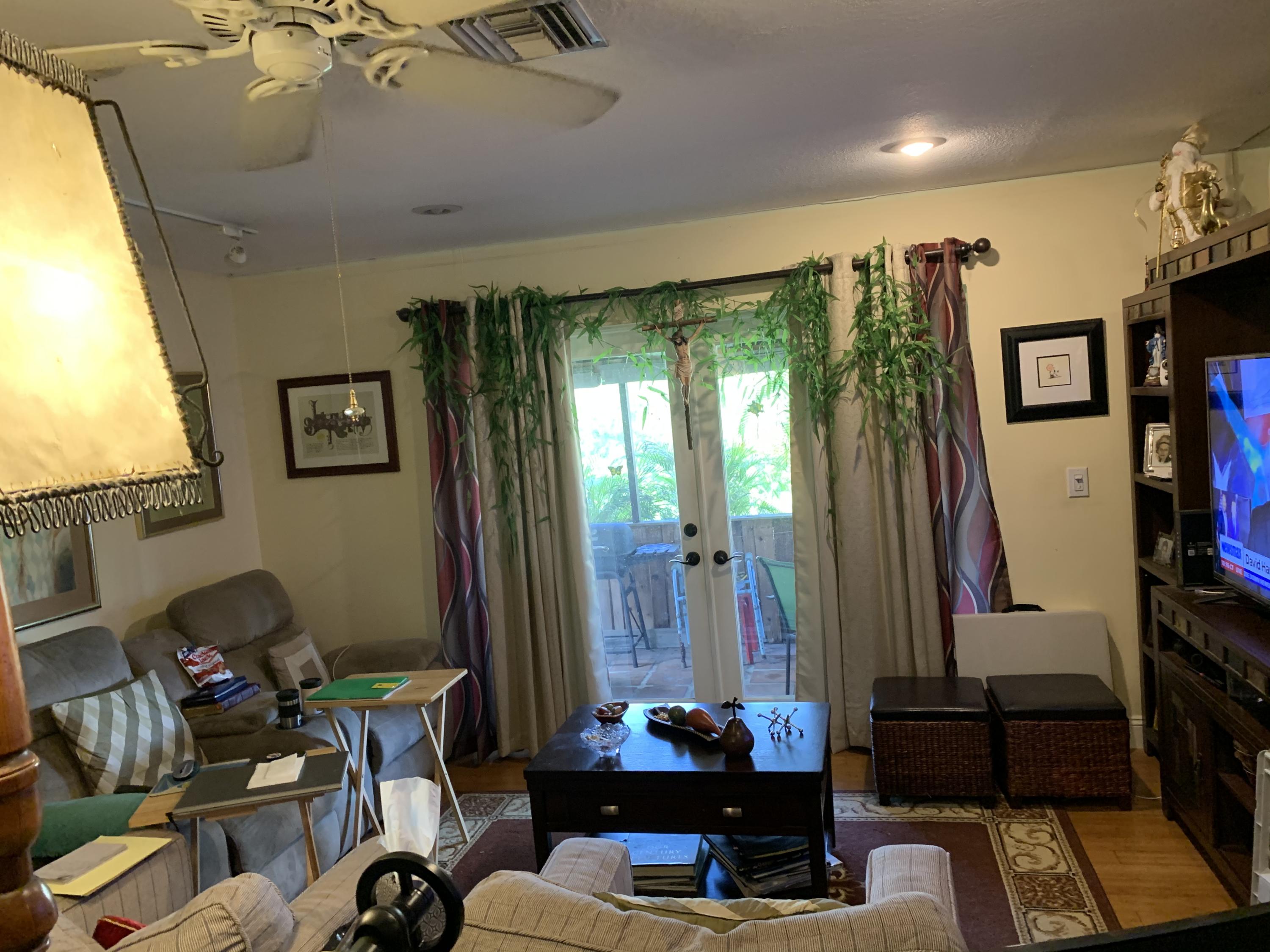 22378 Southwest 57th Circle Boca Raton, FL 33428 - Photo 4 of 26 3AB9DF01-CD3D-49C5-AAE7-6F13333B841A