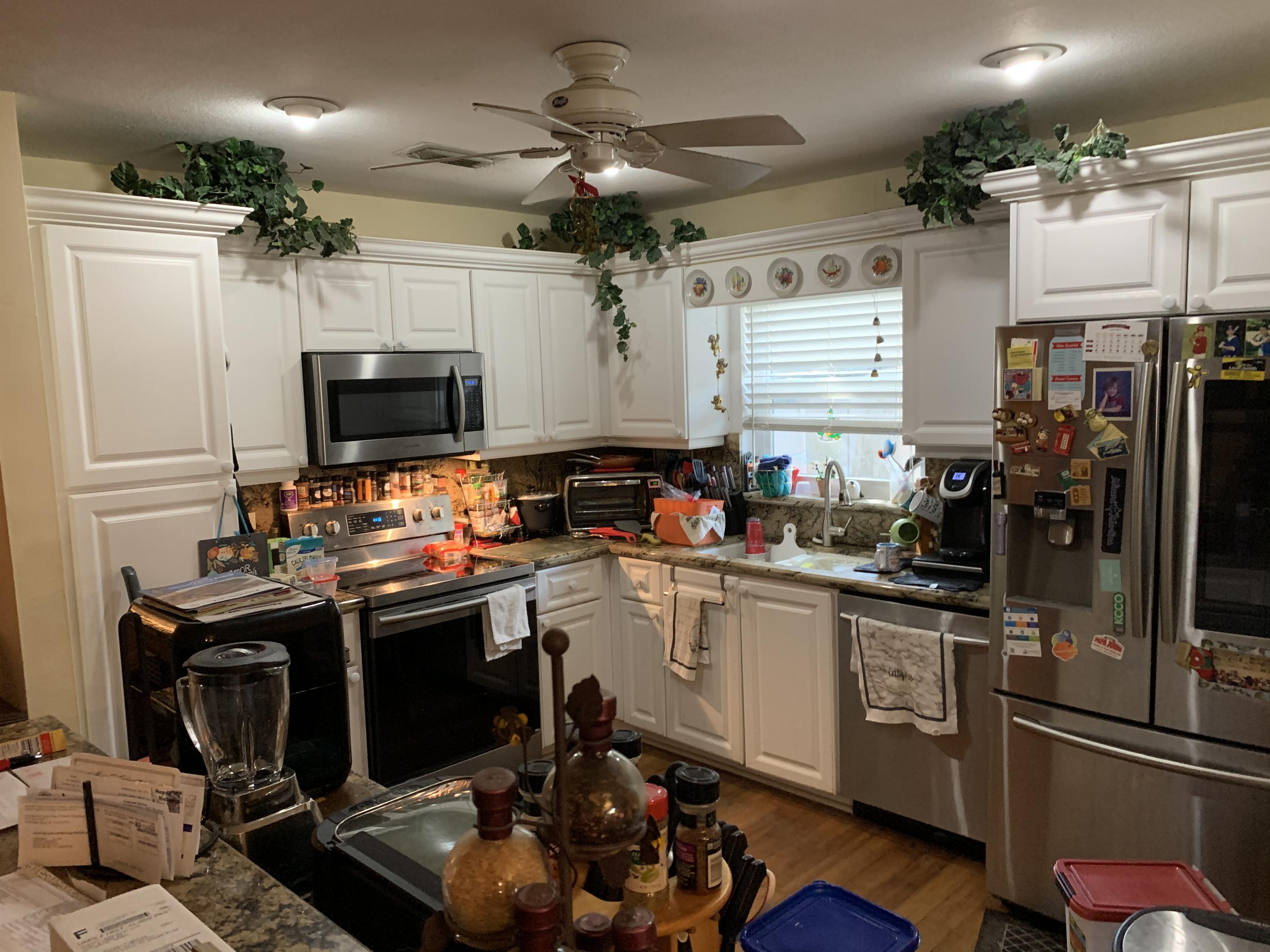 22378 Southwest 57th Circle Boca Raton, FL 33428 - Photo 5 of 26 EF1E6F26-6923-4706-992E-23C4E2BD5E3C