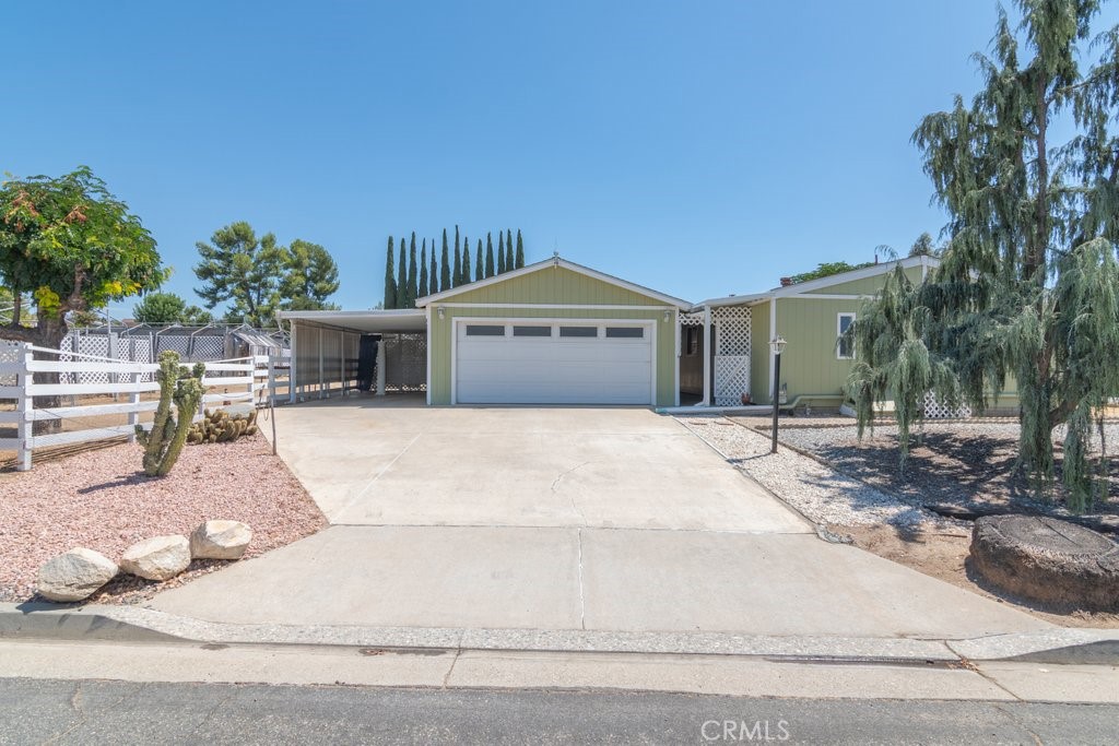 34608 The Farm Road Wildomar, CA 92595 - Photo 2 of 57 Gallery Image 2