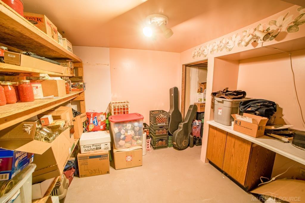 3378 Bishop Road Dryden, MI 48428 - Photo 16 of 32 50075288-15.JPG