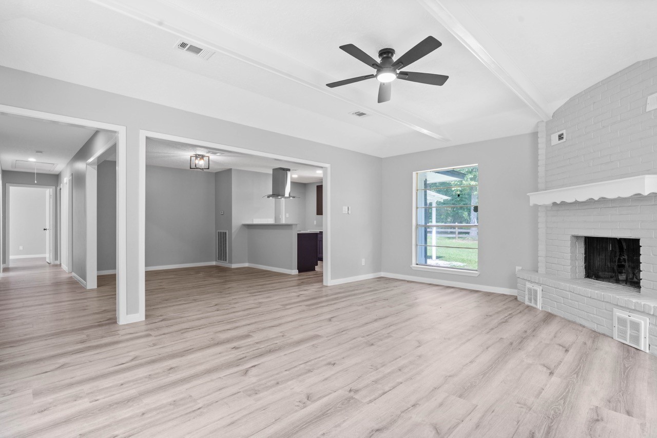 13400 Nicholson Road Conroe, TX 77303 - Photo 10 of 36 View from the living room nice open space