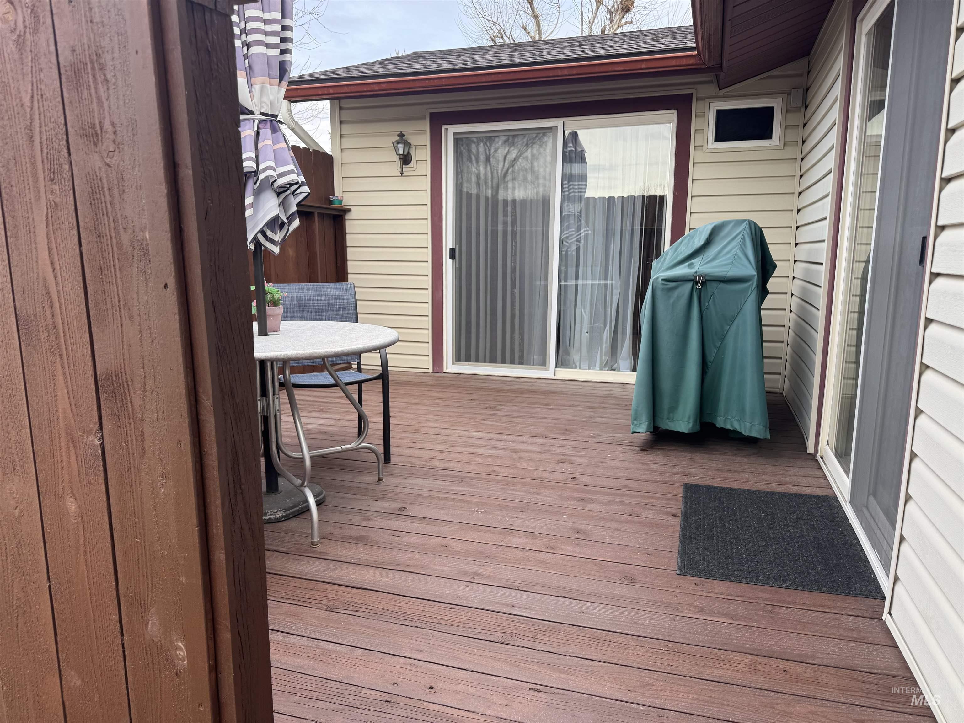 1145 Utah Street Gooding, ID 83330 - Photo 44 of 50 Wooden deck with a grill
