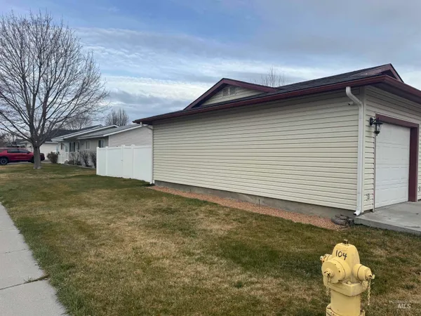 $339,000 | 1145 Utah Street, Gooding, ID 83330