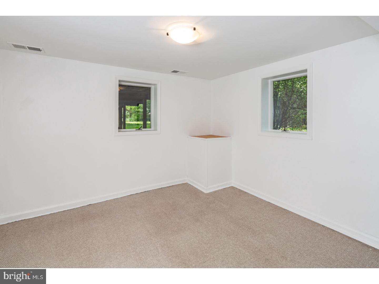 350 Herrontown Road Princeton, NJ 08540 - Photo 19 of 25 Gallery Image 19