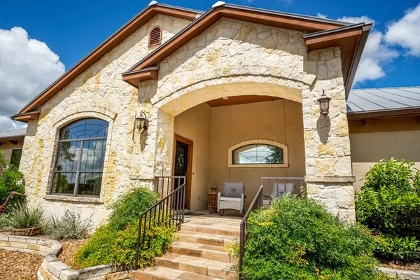 $830,000 | 1112 Kendall Jackson, Comfort, TX 78013