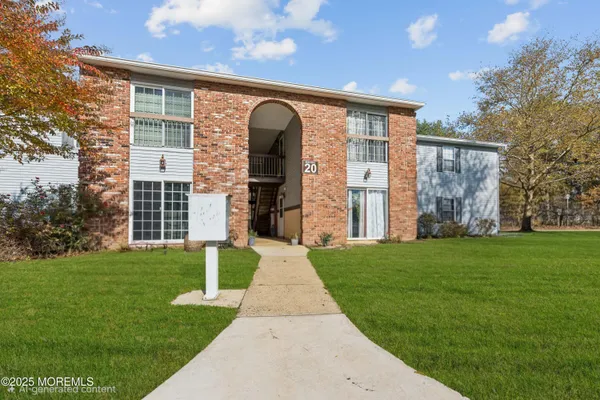 $359,000 | 20-3 Austin Court, Unit 7, Freehold, NJ 07728