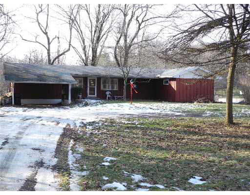 53443 Olive Road South Bend, IN 46628 - Photo 1 of 16 Gallery Image 1