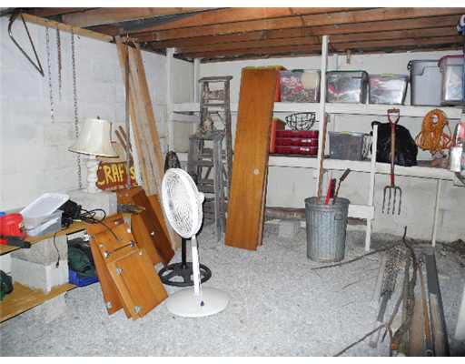 53443 Olive Road South Bend, IN 46628 - Photo 11 of 16 Gallery Image 11