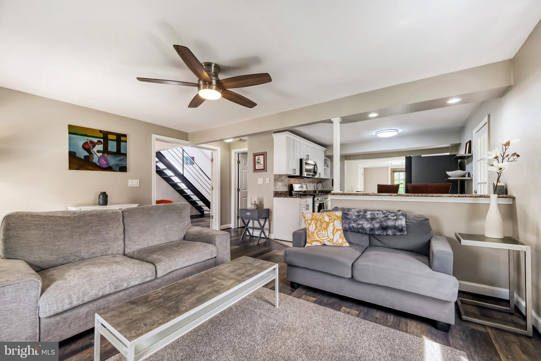 3413 Louth Road Baltimore, MD 21222 - Photo 4 of 36