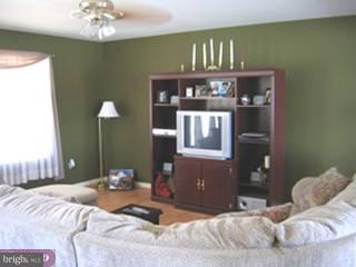 4445 Hillside Road Reading, PA 19606 - Photo 5 of 6 Gallery Image 5