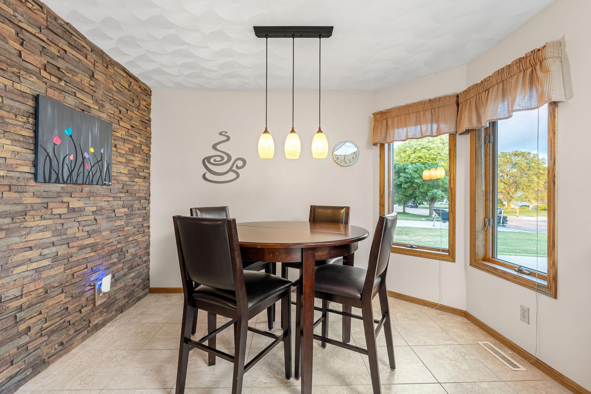 2908 5th Avenue Southwest Austin, MN 55912 - Photo 25 of 57