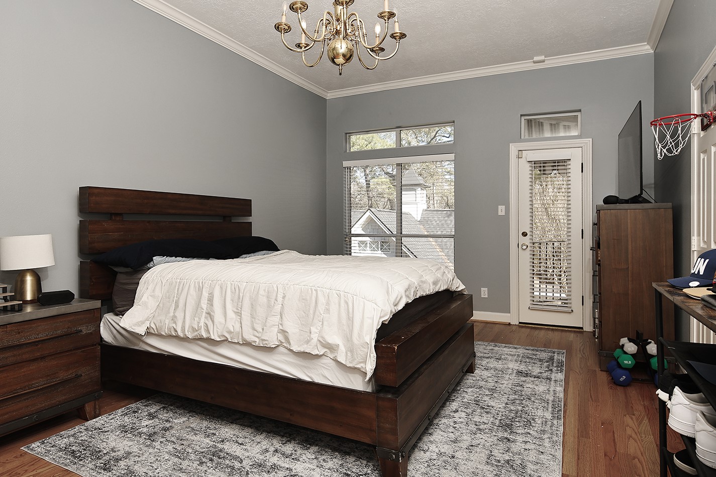 38 Grogans Point Road The Woodlands, TX 77380 - Photo 35 of 49 Bedroom 4