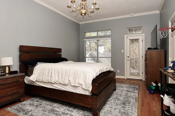 $2,250,000 | 38 Grogans Point Road, The Woodlands, TX 77380