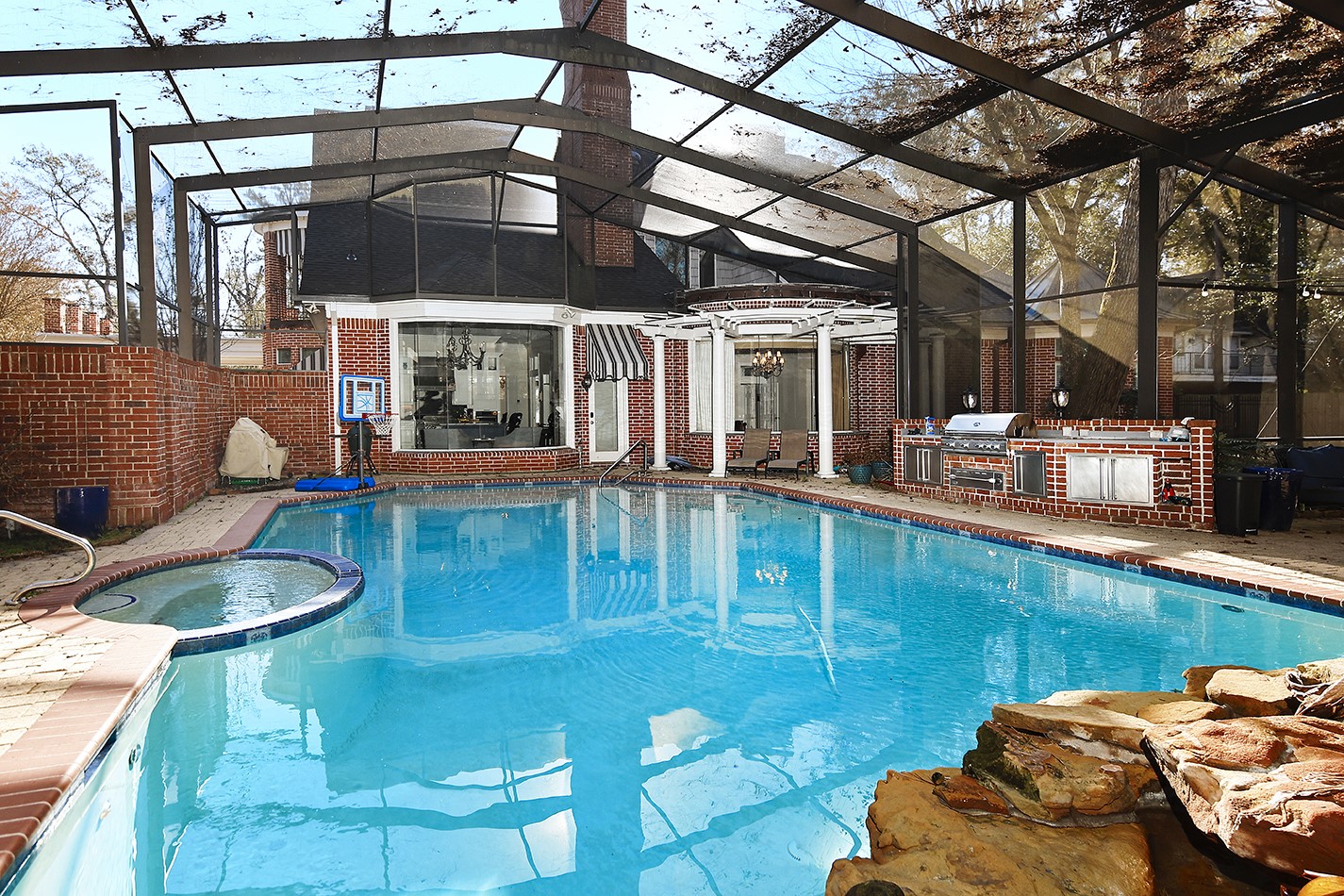 38 Grogans Point Road The Woodlands, TX 77380 - Photo 46 of 49 Sparkling outdoor pool