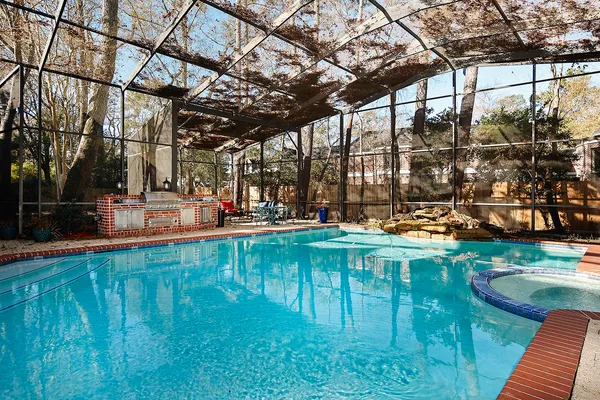 $2,250,000 | 38 Grogans Point Road, The Woodlands, TX 77380