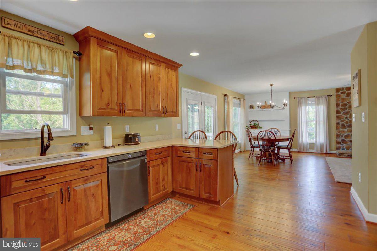 1832 Pleasant View Road Adamstown, MD 21710 - Photo 16 of 54 Lots of cabinetry and counter space!