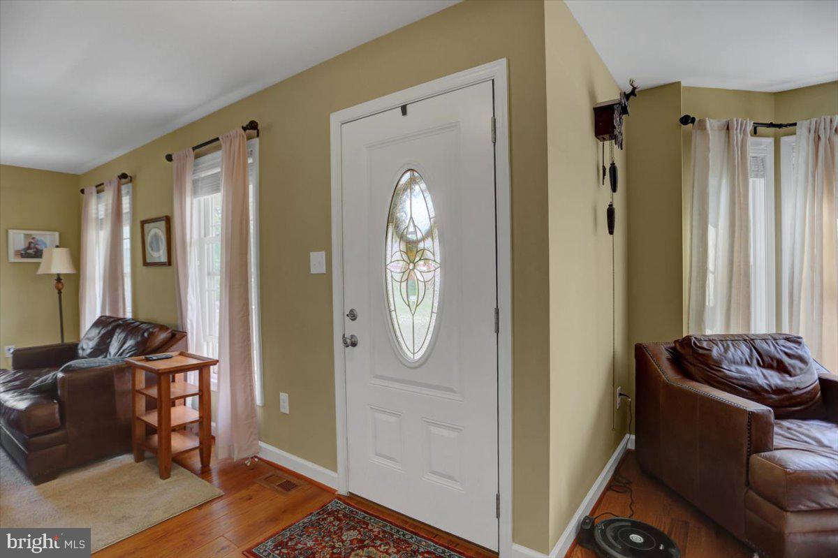1832 Pleasant View Road Adamstown, MD 21710 - Photo 4 of 54 Open concept entry