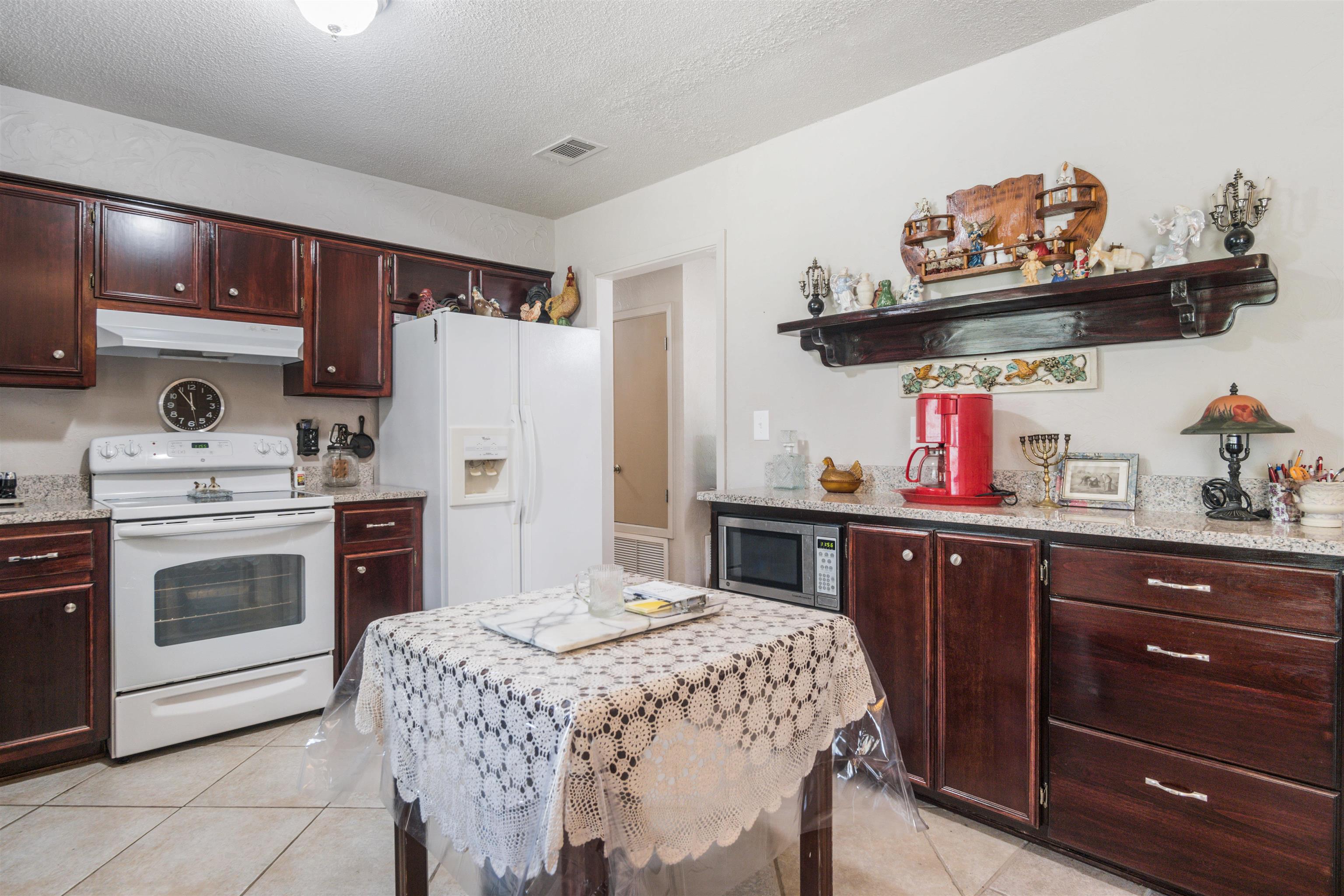 824 East Laurel Avenue Foley, AL 36535 - Photo 12 of 25