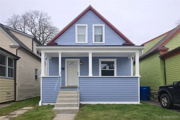 $2,600 | 193 Merrimac Street, Buffalo, NY 14214