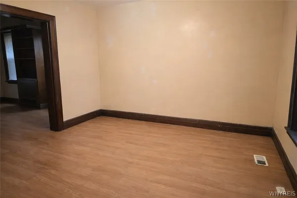 $2,600 | 193 Merrimac Street, Buffalo, NY 14214